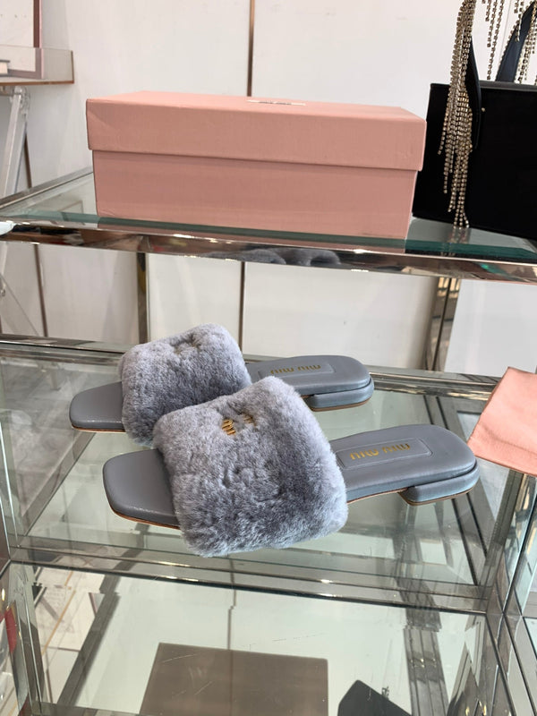 Miu Slippers Grey Super Soft Wool