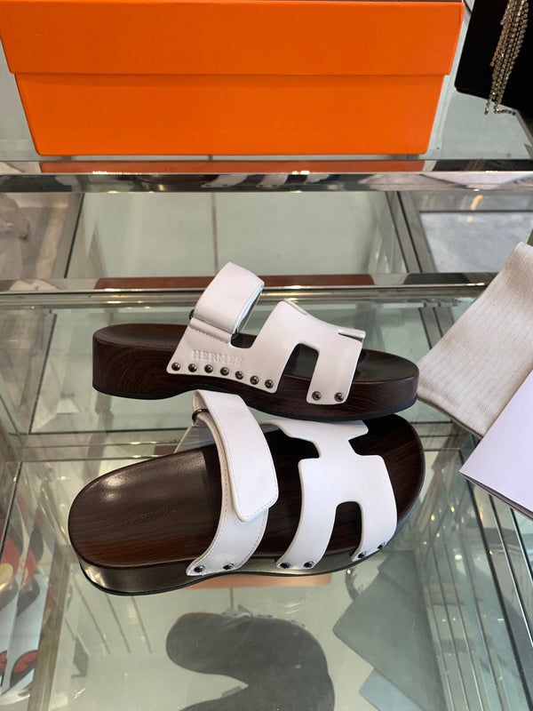 HM 25 Kos Clog Sandals White Cowhide 292049