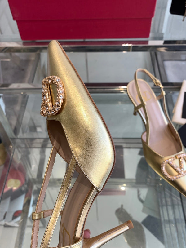 VT 25 Slingback con tacco alto in pelle di vacchetta dorata 292345