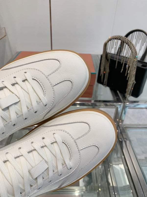 LP Tennis Walk Sneaker White Suede 307248