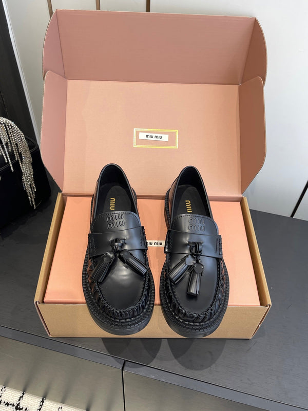 Miu Tassel Loafers Black Polished Leather 490950