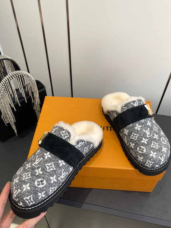 LV Cosy Flat Slippers Comfort Clog Black Grey BeigeLeather Monogram Fur 533468