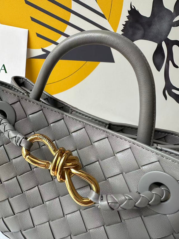 BV Small Andiamo Bag 20cm Grey Intrecciato Leather 291448