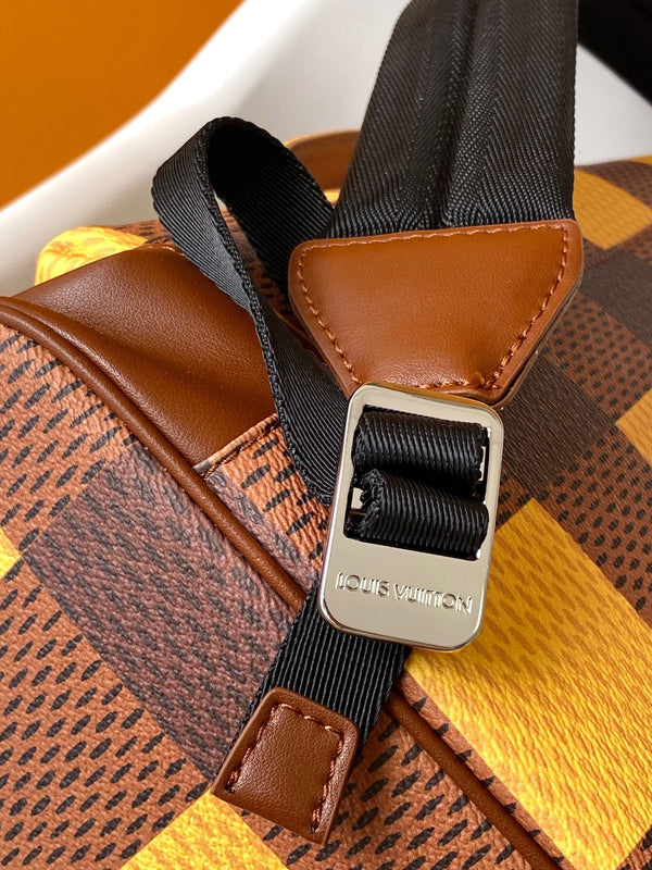 ZAINO CHRISTOPHER 48 IN TELA DAMIER GIALLA MARRONE