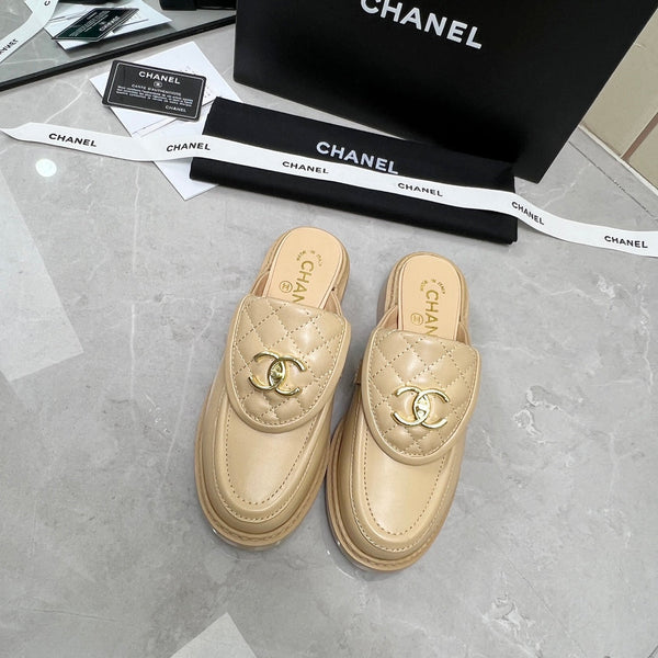 CC Mule Beige Pelle di vitello trapuntata