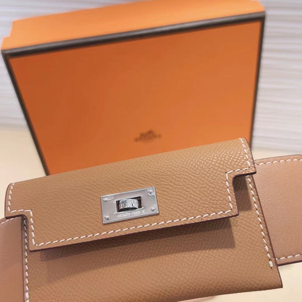 Tracolla Kelly Pocket 50mm marrone Epsom con hardware argentato