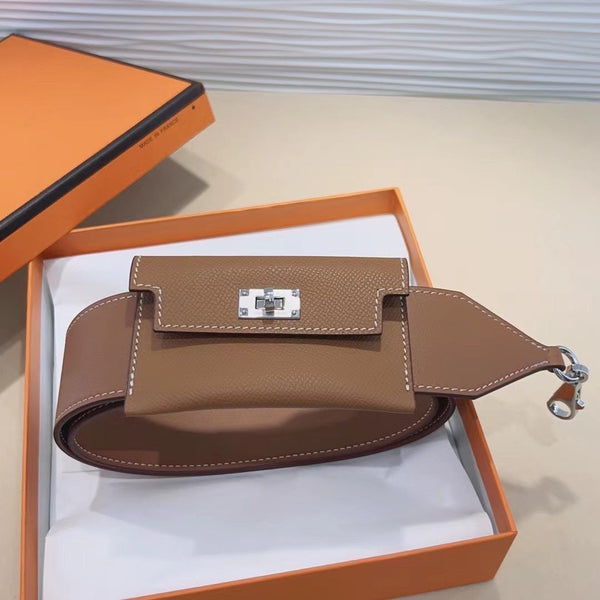 Tracolla Kelly Pocket 50mm marrone Epsom con hardware argentato