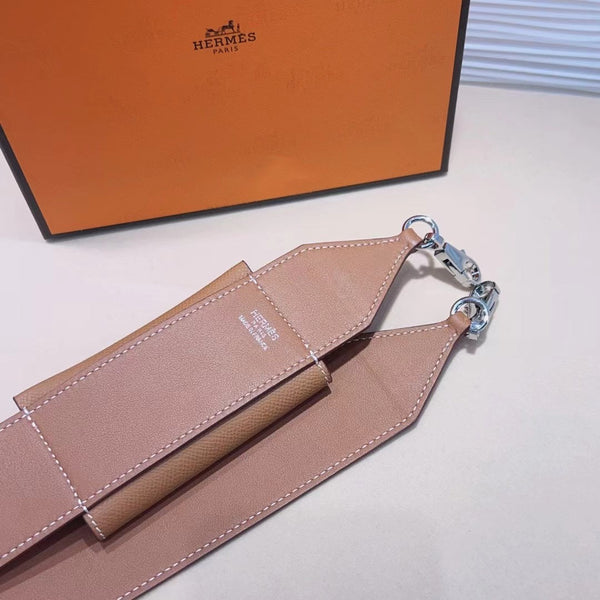 Tracolla Kelly Pocket 50mm marrone Epsom con hardware argentato