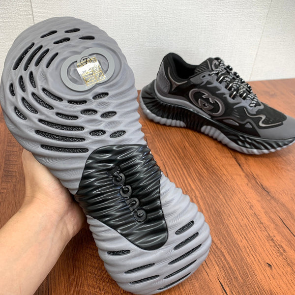 Sneaker GG Ripple da uomo in rete nera 536982