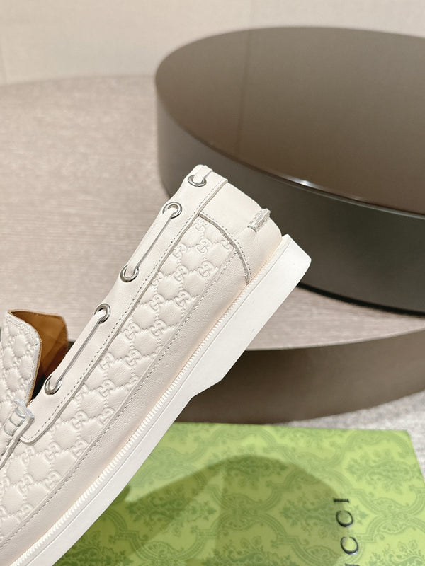 GG Men's 25 Loafer White Calfskin 592174