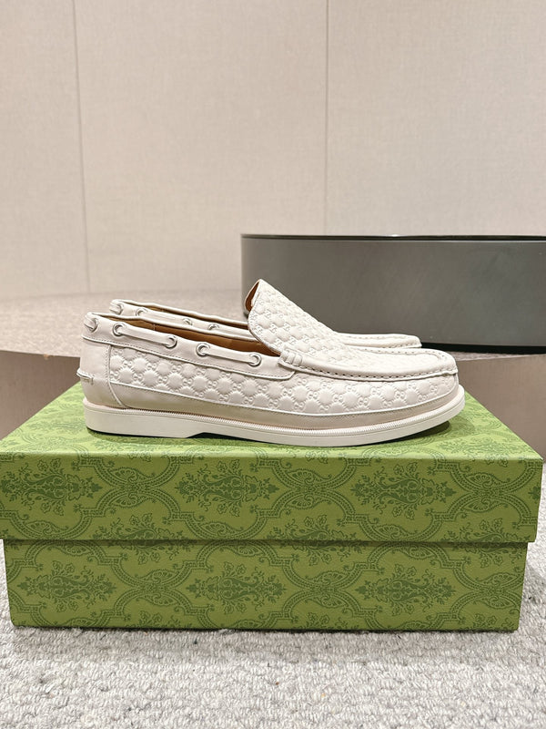 GG Men's 25 Loafer White Calfskin 592174