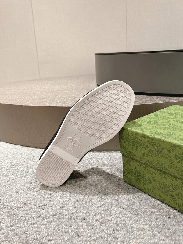 GG Men's 25 Original GG Loafer Black Canvas 592170