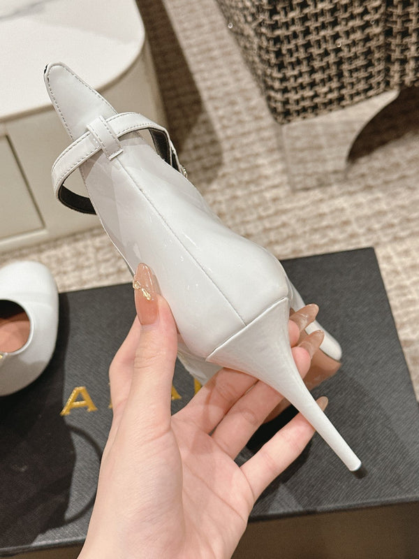 ALAIA ROUND-TOE HIGH HEELS 10 CM IN WHITE CALFSKIN