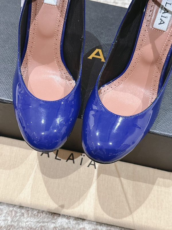 DÉCOLLETÉ ALAIA A PUNTA TONDA 10 CM IN PELLE DI VITELLO BLU NAVY