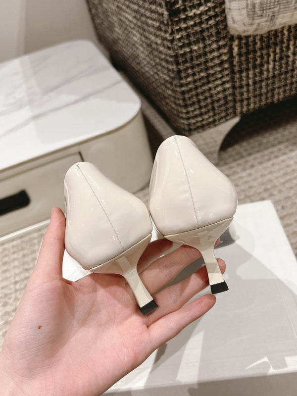 TRIOMPHE HIGH PUMP 5 CM IN WHITE PATENT CALFSKIN