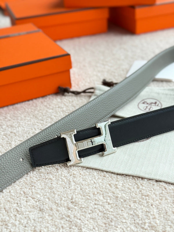 HM Silver H 5382 Faubourg Buckle Belt 32mm Gray Green Leather 187600