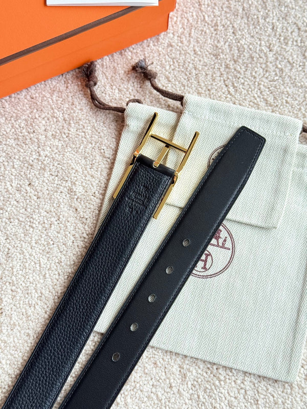 Cintura reversibile HM Gold Quentin da 32 mm in pelle nera 188087