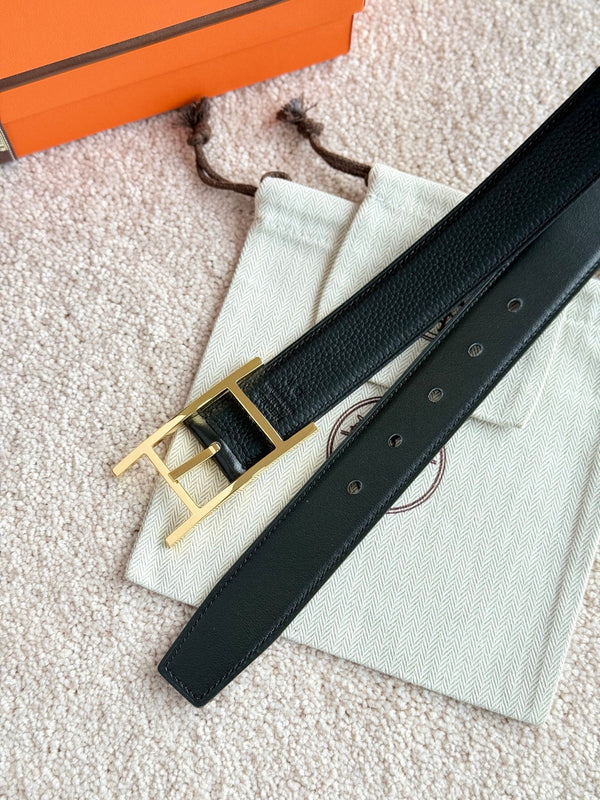 Cintura reversibile HM Gold Quentin da 32 mm in pelle nera 188087