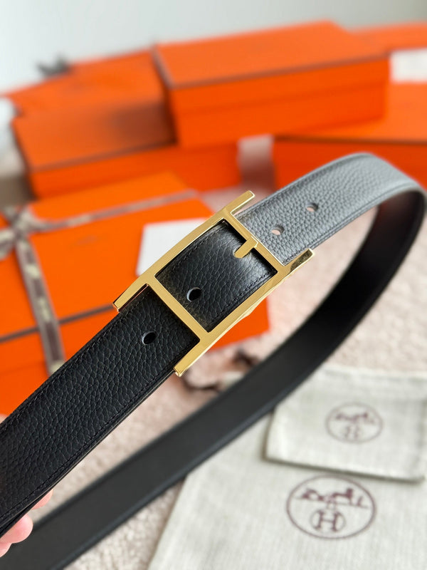 Cintura reversibile HM Gold Quentin da 32 mm in pelle nera 188087