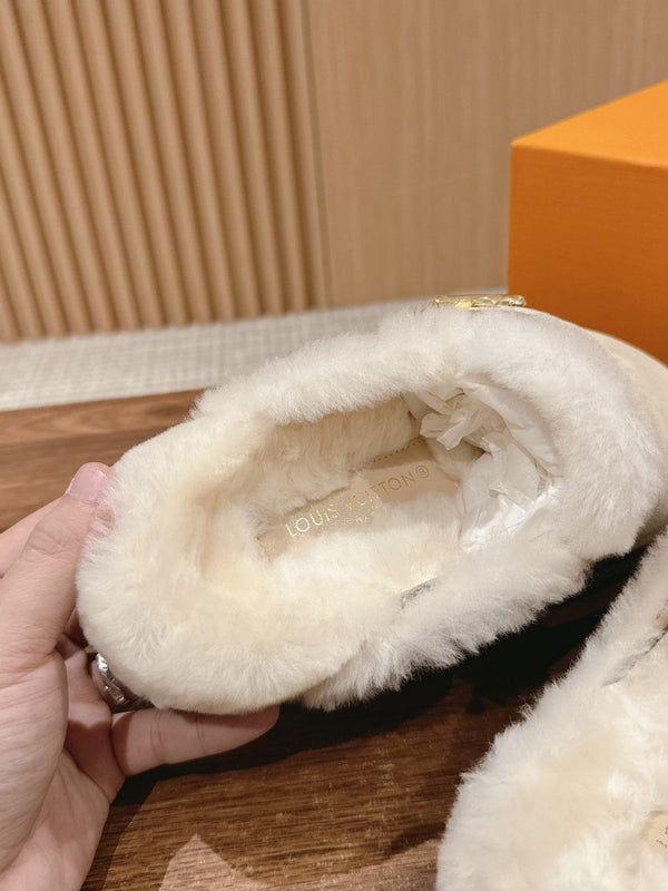 LV Cosy Flat Comfort Clog Beige Fur Lining Suede