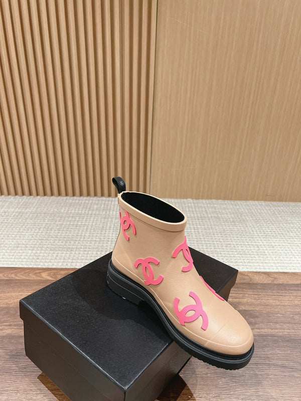 CC RAIN BOOTS BEIGE CREAM TPU WITH PINK LOGO