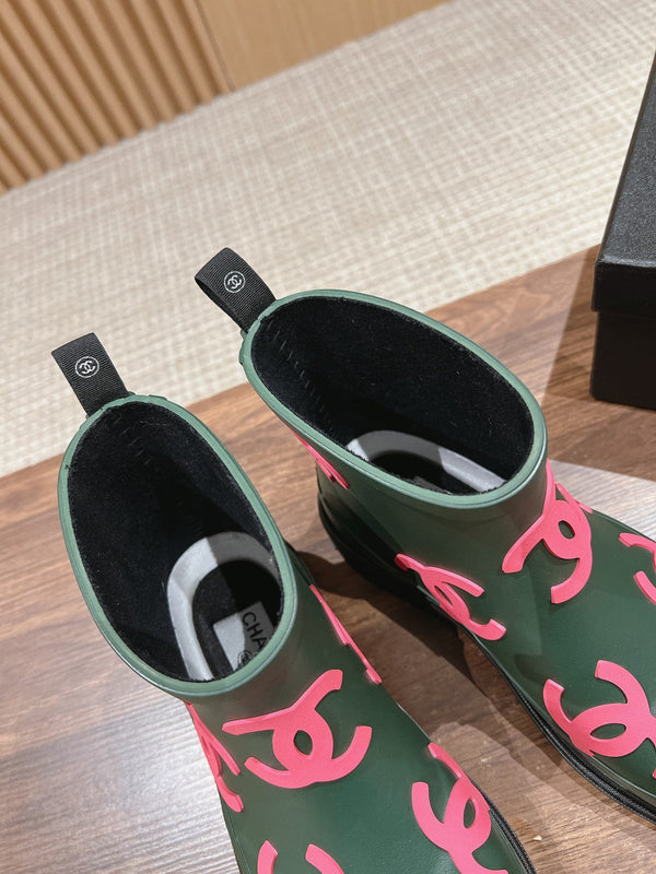 CC RAIN BOOTS GREEN FOREST TPU WITH PINK LOGO