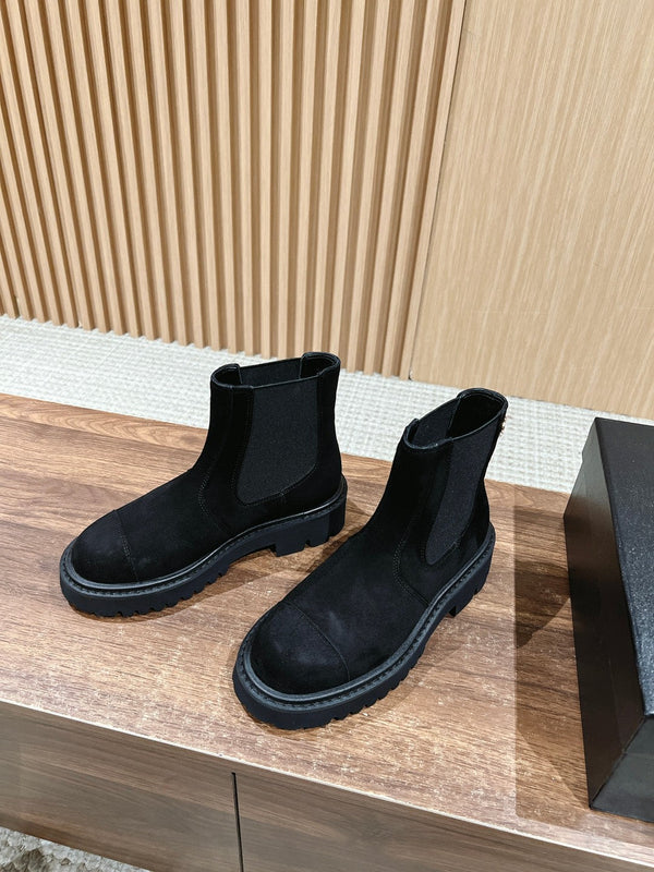 Stivaletti Chelsea CC in pelle scamosciata nera 937075