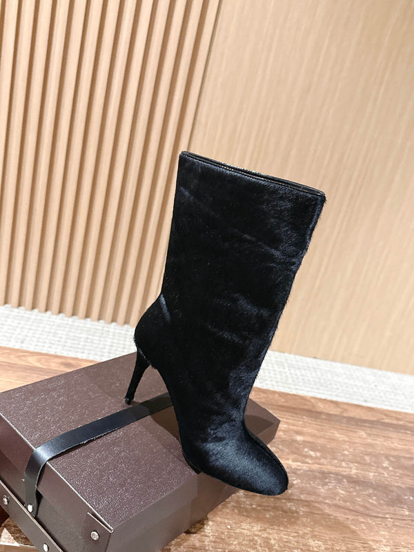 ALAIA high-heeled short boots black velvet 386015