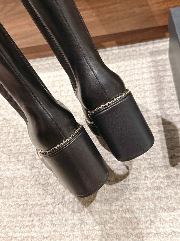 CC 25 Chelsea High Boots With Chain 85mm Black Calfskin 428221