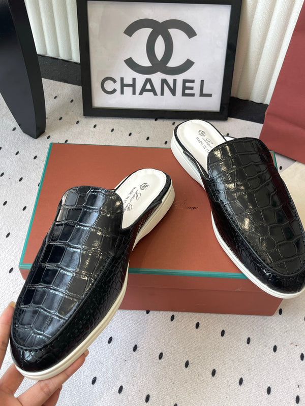 LP 26s Loafers Black Crocodile-Embossed Leather 892434