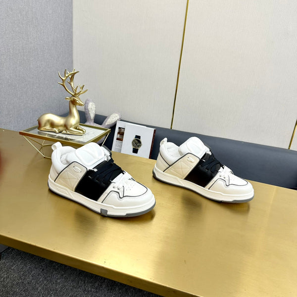 One Stud Sneaker Garavani Calfskin Fabric Black White