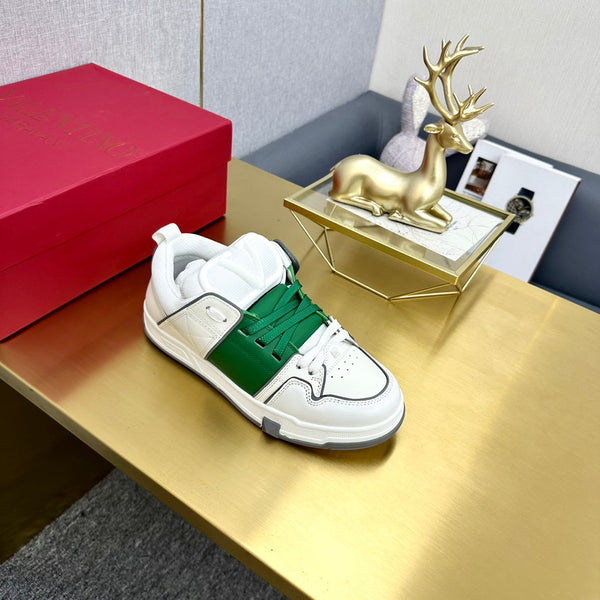 Sneaker One Stud Garavani in pelle di vitello verde bianco