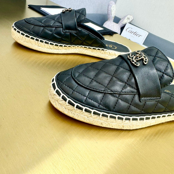 mulo in pelle di vitello trapuntata nera