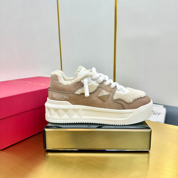 One Stud Xl Trainer 65mm In Light Brown Mix White Suede Lined With Wool Fleece 994608