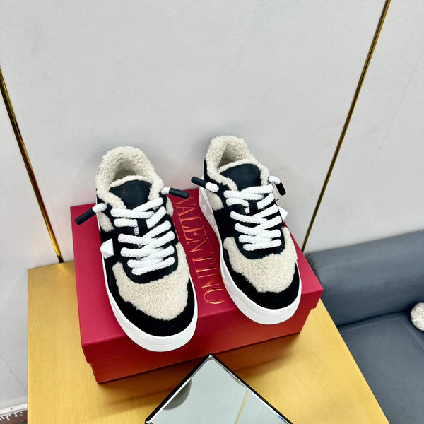 One Stud Xl Trainer 65mm In Black Mix White Suede Lined With Wool Fleece 994610