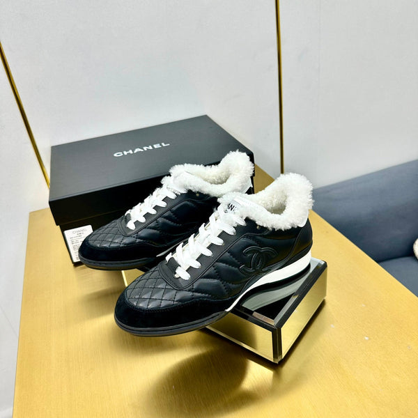CC Low Sneaker Black Wool Cowhide 413856