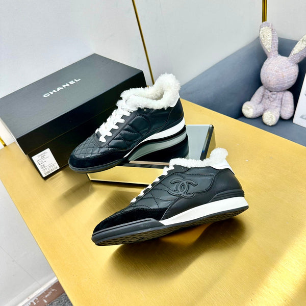 CC Low Sneaker Black Wool Cowhide 413856