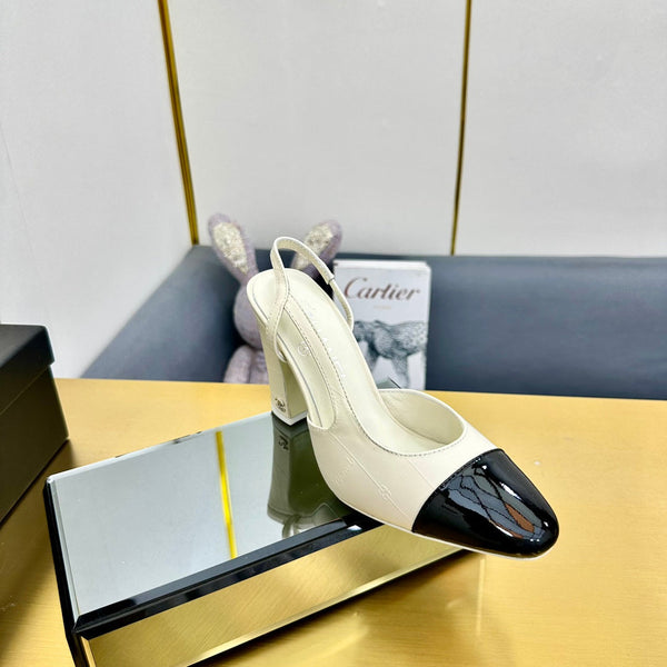 cc slingback pumps 90 in cream lambskin and black patent calfskin 137456