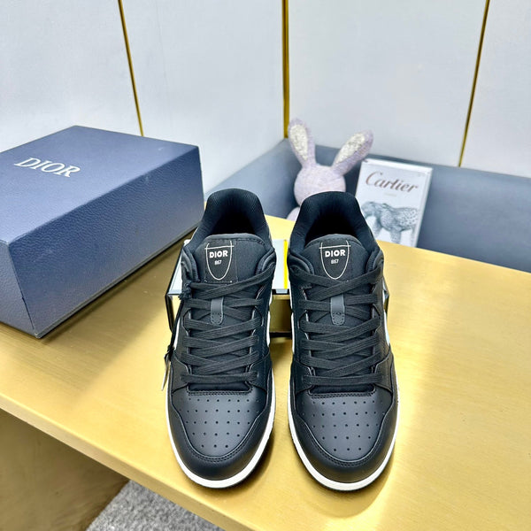 CD B57 Sneaker bassa in pelle di vitello nera 993837