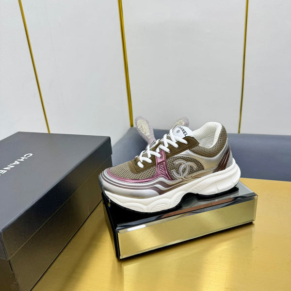 DAD SNEAKER IN VITELLO COLORATO E RETE TRASPIRANTE