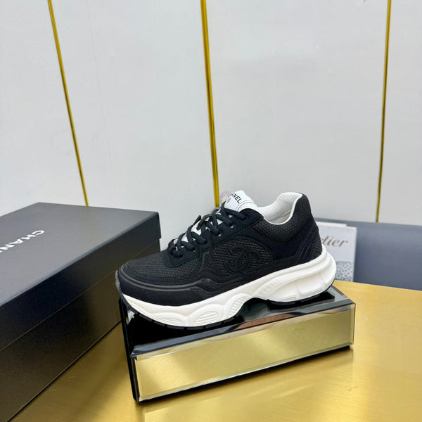 DAD SNEAKER IN BLACK SUEDE AND BREATHABLE MESH