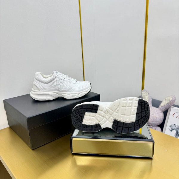 DAD SNEAKER IN CAMOSCIO BIANCO E RETE TRASPIRANTE