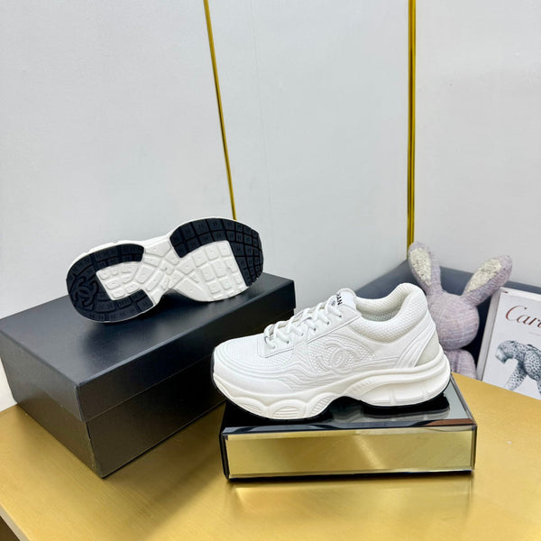 DAD SNEAKER IN CAMOSCIO BIANCO E RETE TRASPIRANTE