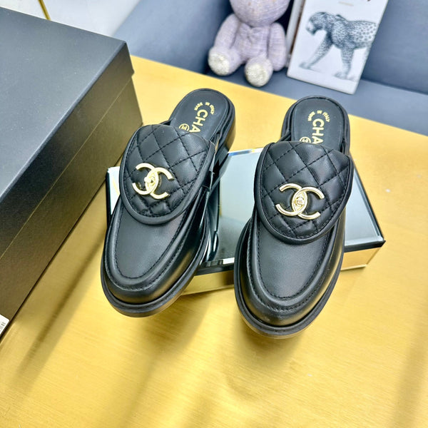 CC Mocassini Mule in pelle di pecora nera 238488