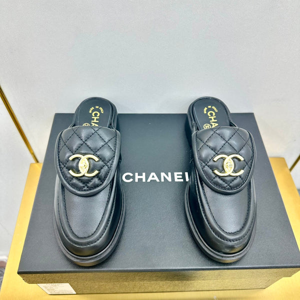 CC Mocassini Mule in pelle di pecora nera 238488