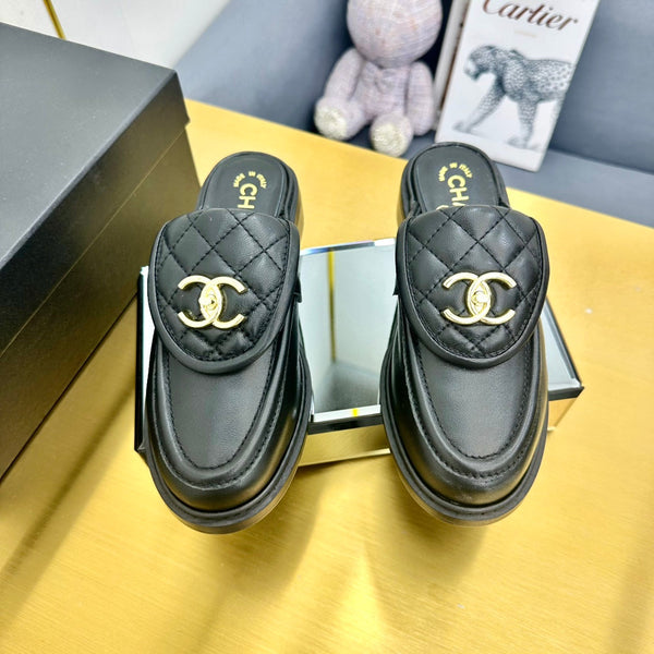 CC Mocassini Mule in pelle di pecora nera 238488