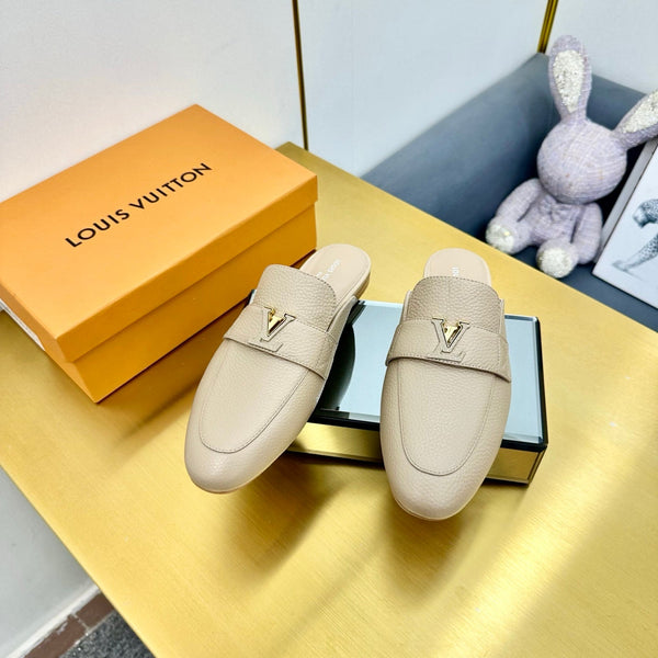 LV 25C LV Capri Open Back Loafer Cream Wrinkled Cowhide 219927