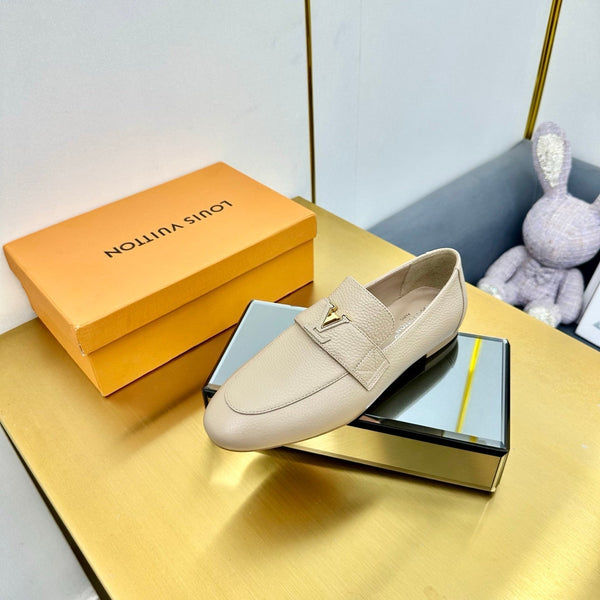 Mocassino Capri LV 25C in pelle di vacchetta rugosa color crema 219931