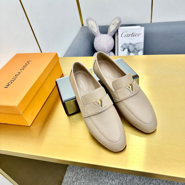 Mocassino Capri LV 25C in pelle di vacchetta rugosa color crema 219931