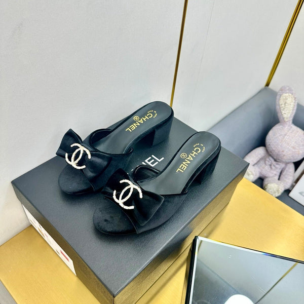 cc 25 bow mule sandal 50mm black velvet 238476